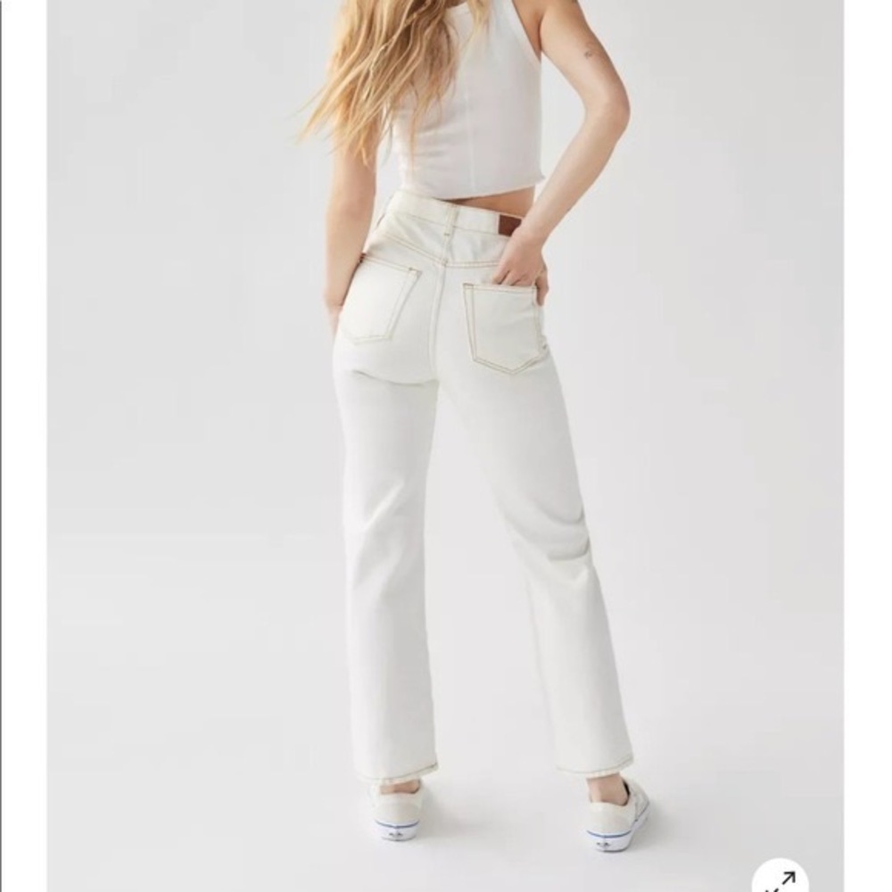 BDG NWT Milk White Jeans PAX high waist straight leg size 24 waist 32 length